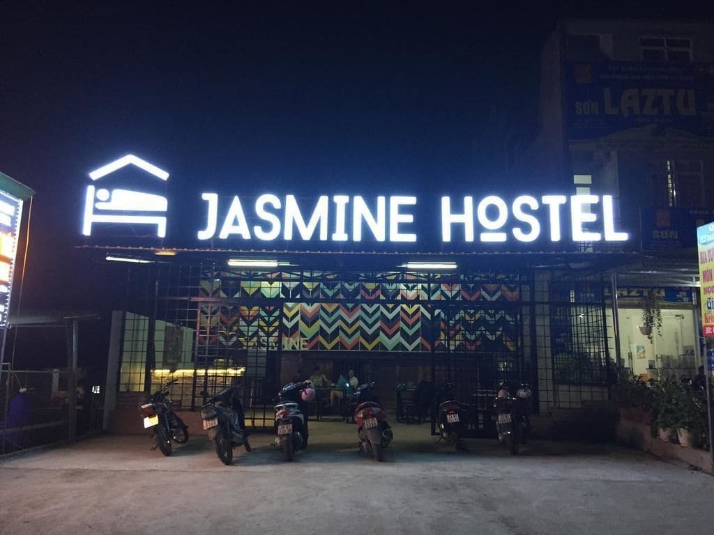 Jasmine Hostel And Motorbike Tours ハザン エクステリア 写真
